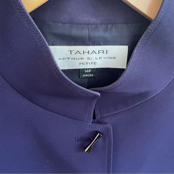 TAHARI Arthur S. Levine Purple 2 pc Career Pantsuit Women's Plus Size 14P - Picture 6 of 13